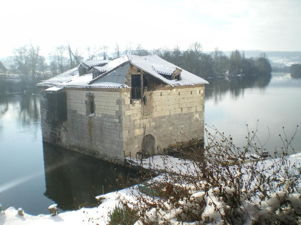 Chambres D'Hotes Moulin De RigoulieresSaint-Sylvestre-sur-Lot エクステリア 写真
