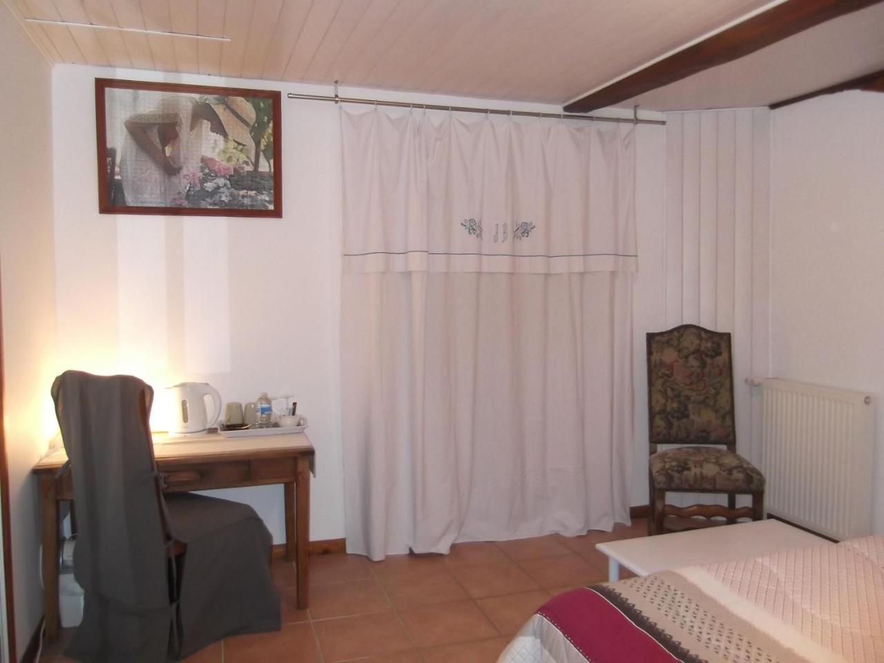 Chambres D'Hotes Moulin De RigoulieresSaint-Sylvestre-sur-Lot エクステリア 写真